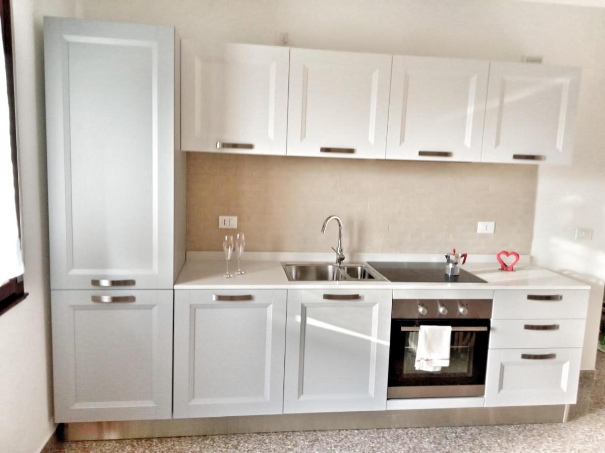 Red Tower Venice Apartment - 2 Mins From Vce Airport- Free Wifi Tessera Exterior foto