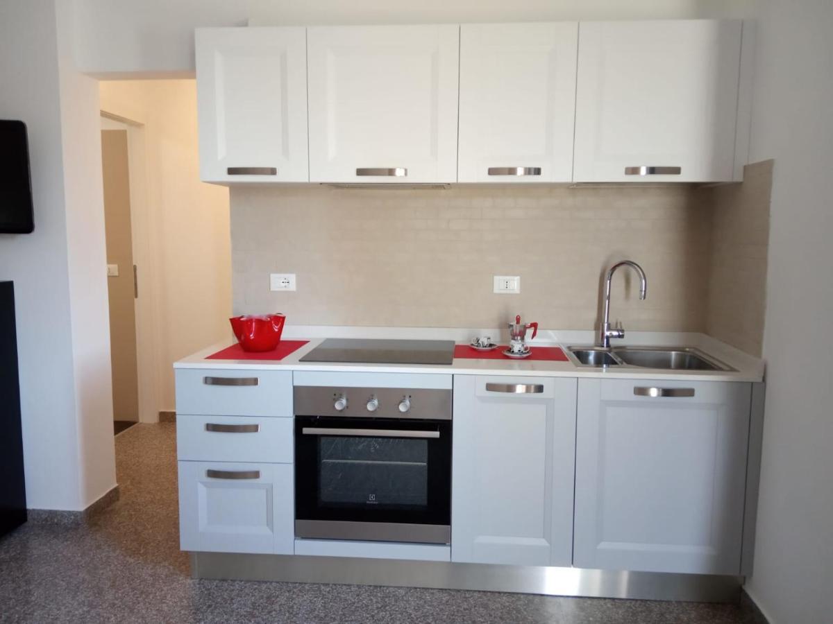 Red Tower Venice Apartment - 2 Mins From Vce Airport- Free Wifi Tessera Exterior foto